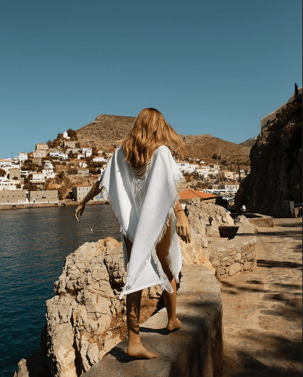 Athis Short Cover-up | Luxury Cover-Ups Curated by PALMIER ILE Athis Short Cover-up | Luxury Cover-Ups Curated by PALMIER ILE
