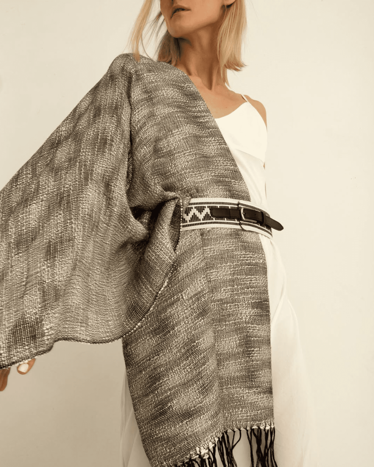 Shawl - Black and White