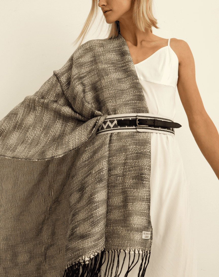 Shawl - Black and White